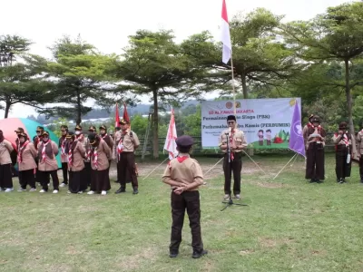 Upacara Pembukaan 15