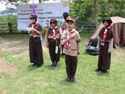 Upacara Pembukaan 13