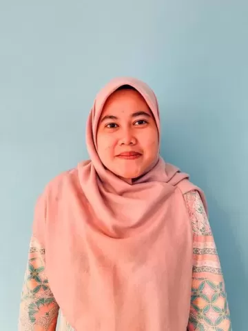 Rossa Audina Syahrini, S.Pd.